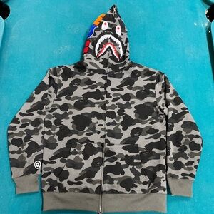 AUTHENTIC BAPE HOODIE